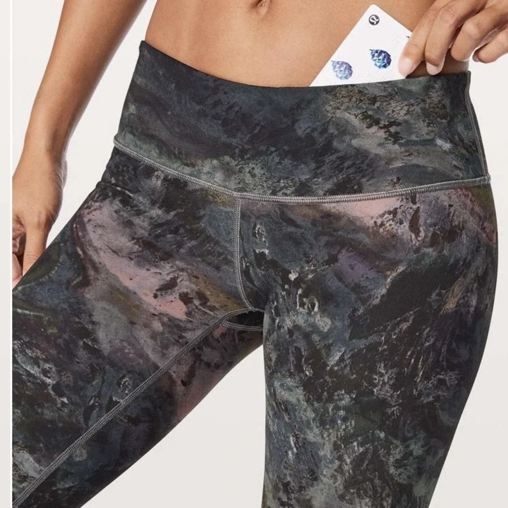 lululemon athletica these no